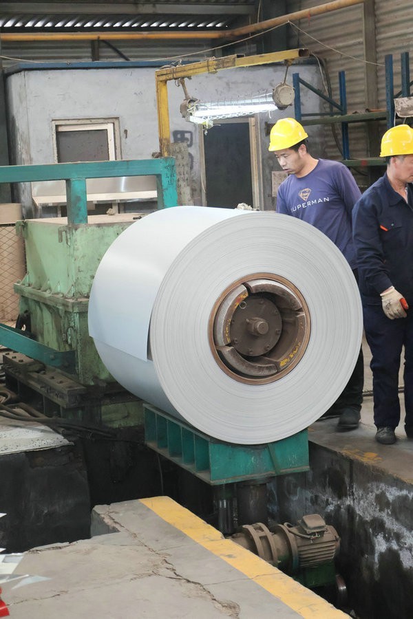 Color coated aluminum plate